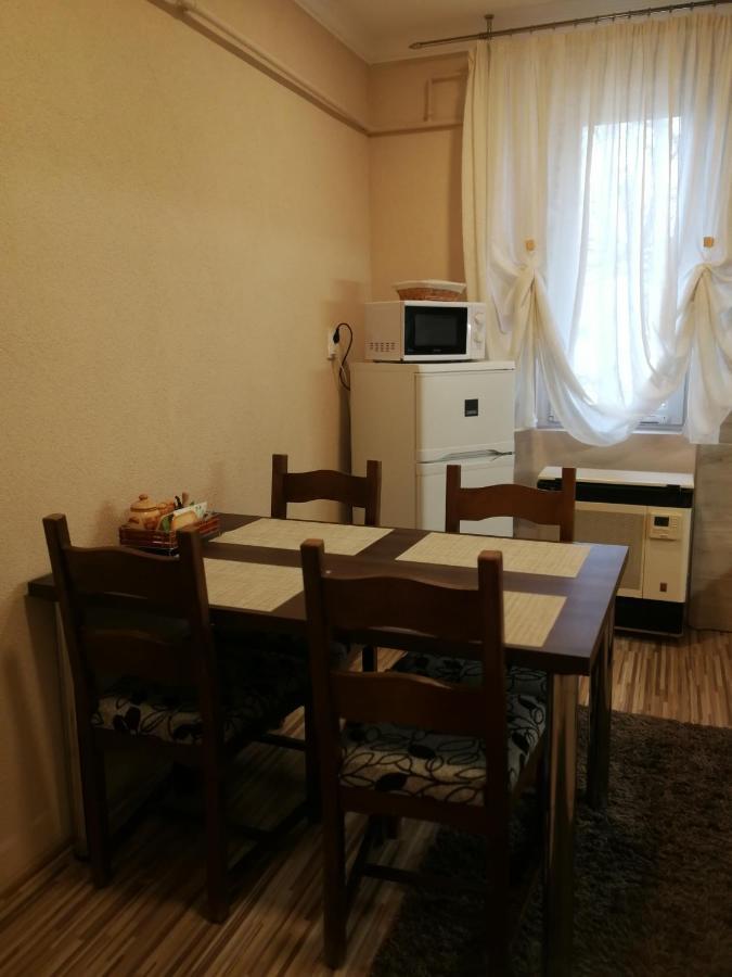 Adel Apartman Makó Екстериор снимка
